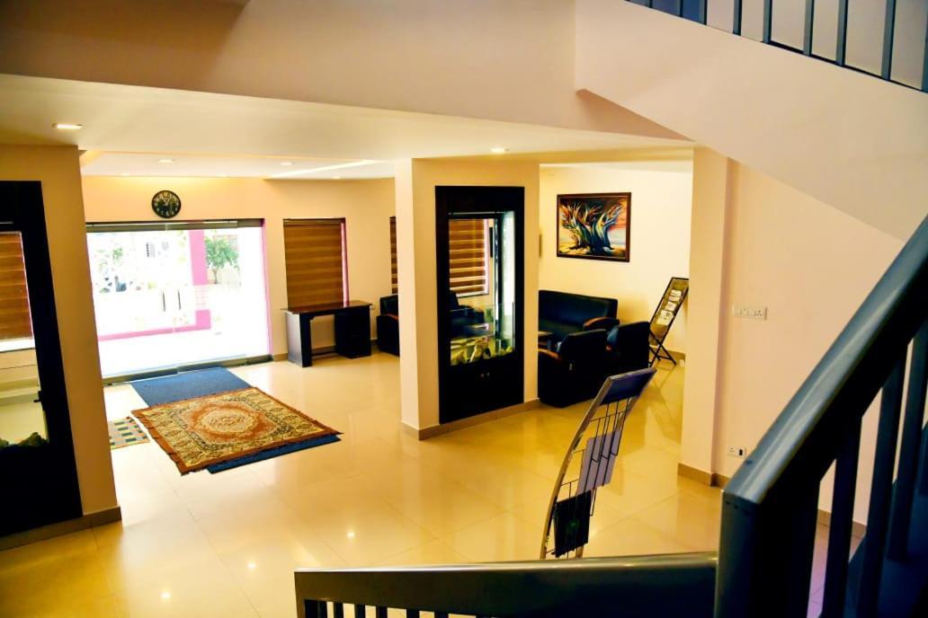Hotel Chanakya Palakkad Exteriér fotografie